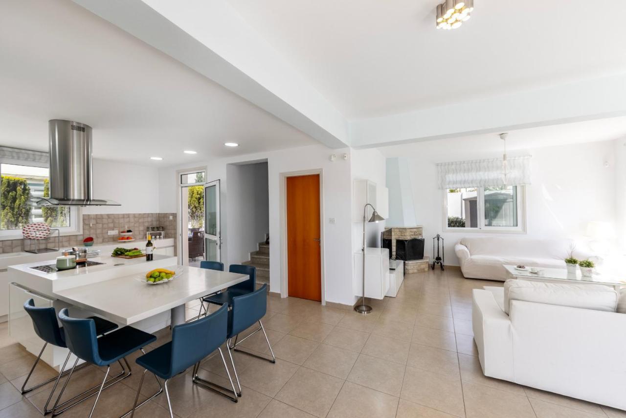 Protaras Sunrise Zen Seafront Villa 외부 사진