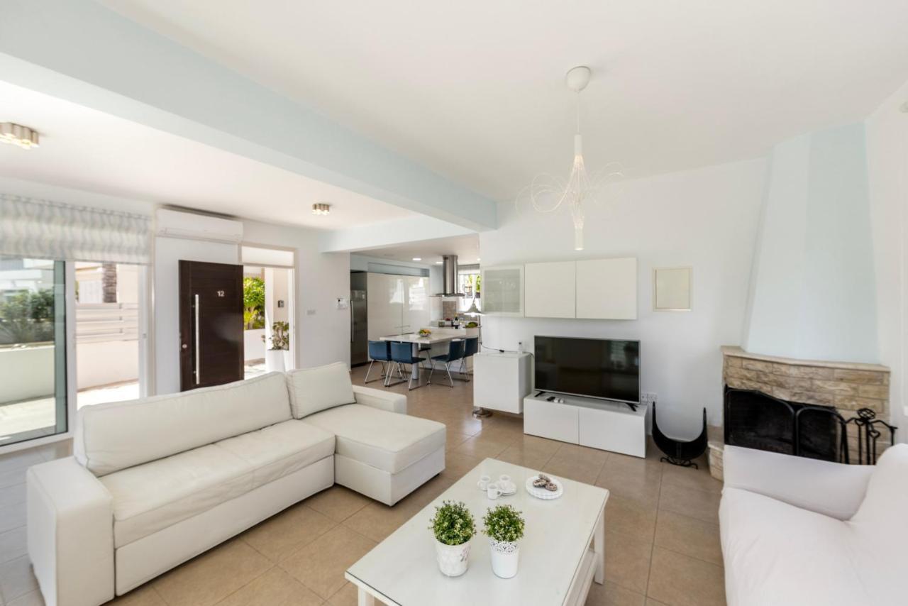 Protaras Sunrise Zen Seafront Villa 외부 사진